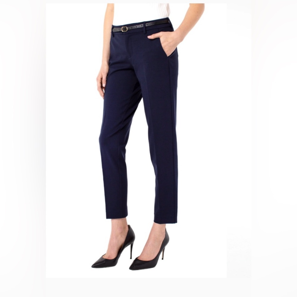 Liverpool Kelsey Trouser Blue Patterned Pants NWT Size 12/31 Stitch Fix